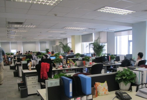 吉居客石墨烯電采暖：環(huán)保新選擇:電采暖